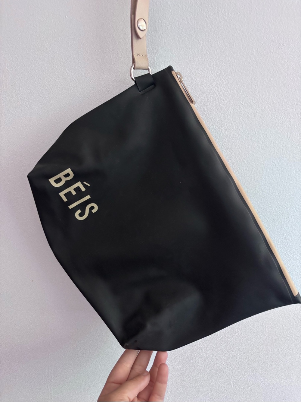 Classic Everyday BÉIS Black Travel Pouch with Wristlet and Beige Trim Detail